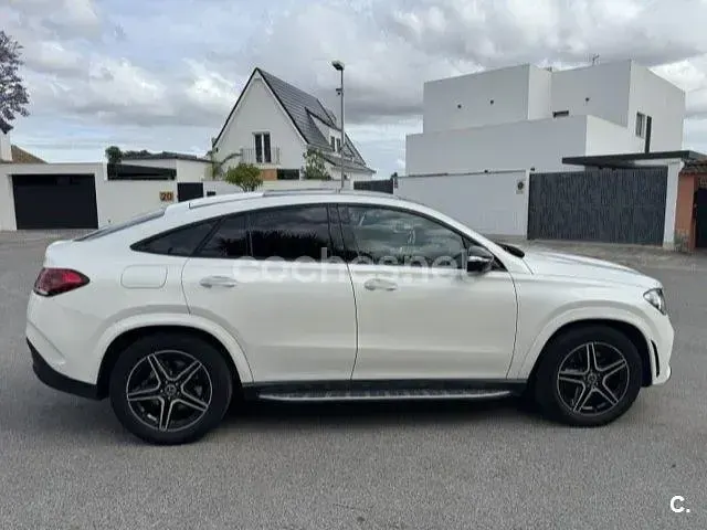 Usado Mercedes GLE300 272 CV (200 kW) 2022 Blanco SUV