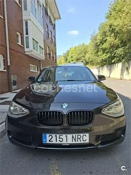 Usado BMW 118 143 CV (105 kW) 2013 Negro Utilitario