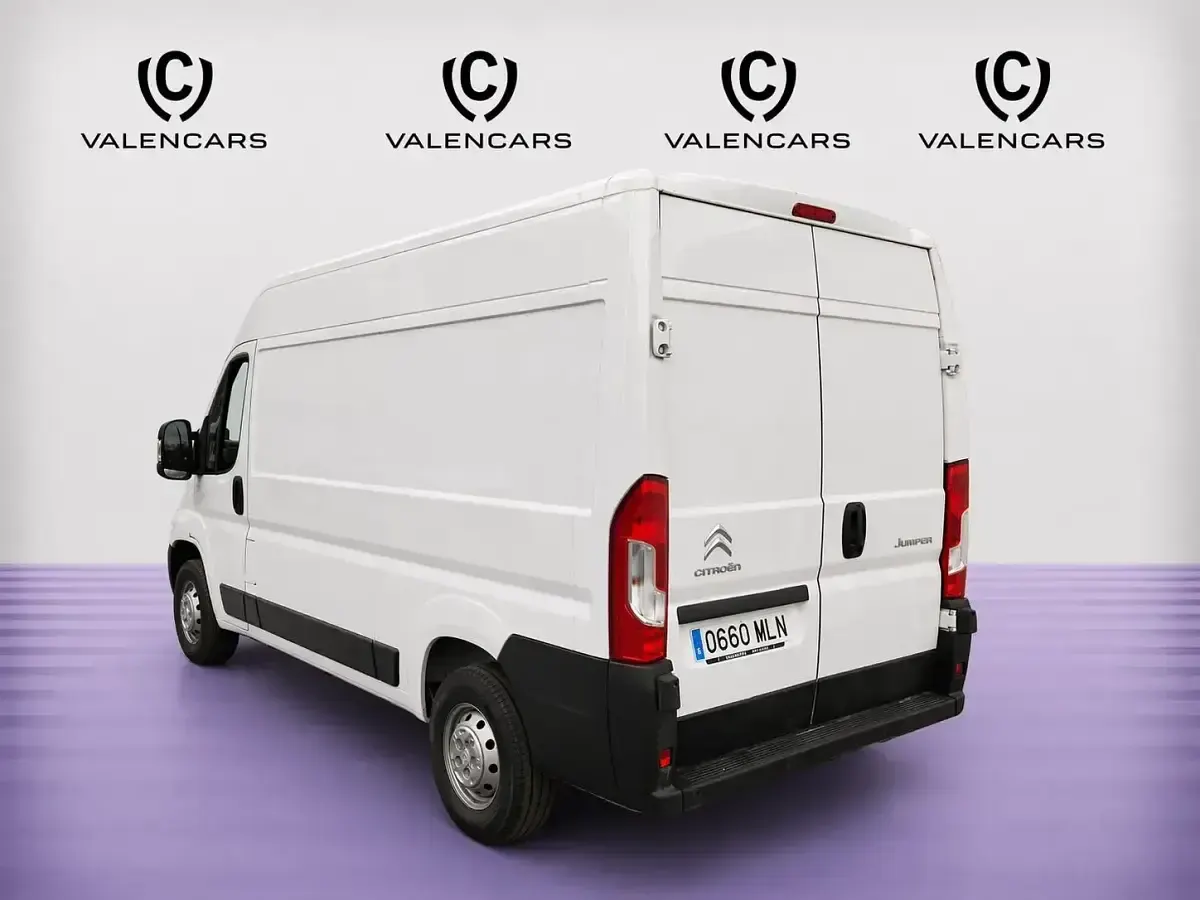 Usado Citroën Jumper 140 CV (102 kW) 2024 Blanco Monovolumen