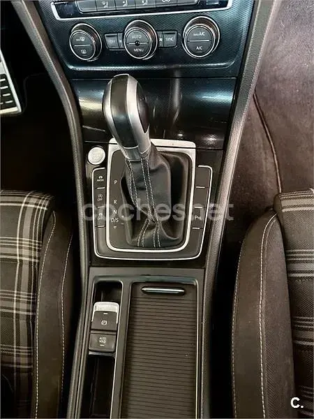 Usado VW Golf VII GTD 184 CV (135 kW) 2015 Gris / plata Berlina