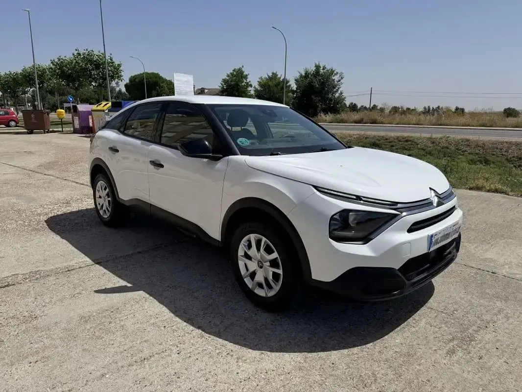 Usado Citroën C4 Live 110 CV (80 kW) 2022 Blanco Utilitario