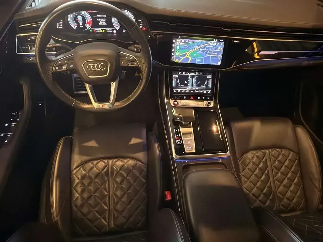 Usado Audi SQ8 Design 507 CV (372 kW) 2023 Negro SUV