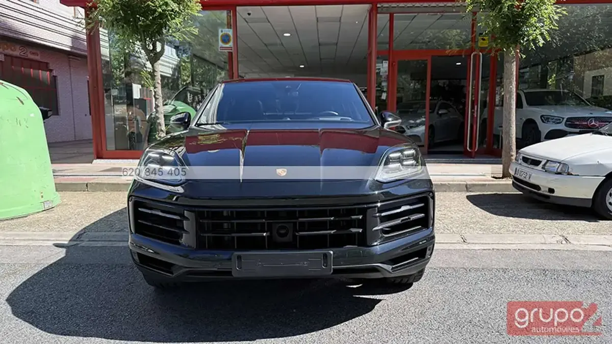 Usado Porsche Cayenne 470 CV (345 kW) 2024 Negro SUV