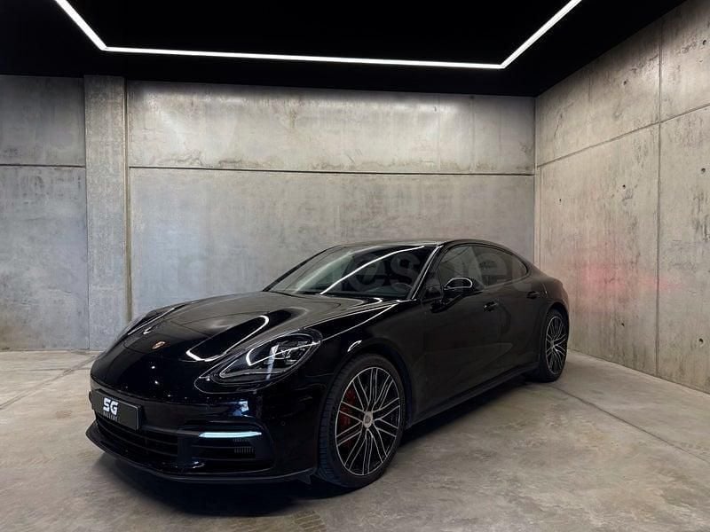 Usado Porsche Panamera 422 CV (310 kW) 2017 Negro Utilitario