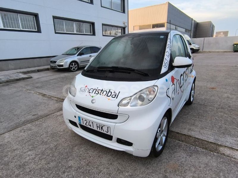 Blanco Usado 2012 Smart ForTwo Cabrio Passion Descapotable | 4900 € - Imagen 1/4