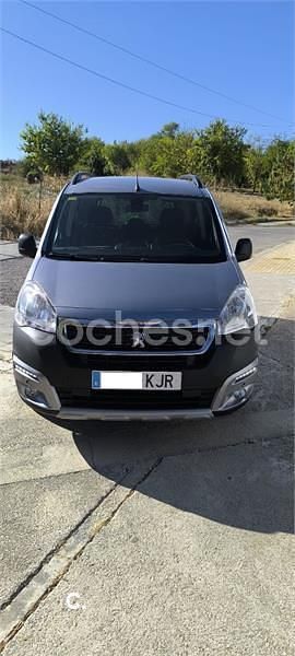 Gris / plata Usado 2016 Peugeot Partner Tepee Outdoor Monovolumen | 11.990 € (Precio justo) - Imagen 1/4