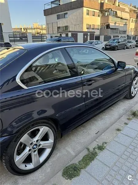 Usado BMW 320 Sport Line 150 CV (110 kW) 2006 Azul Coupe