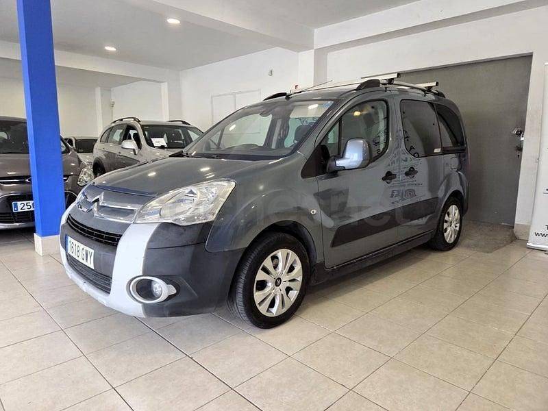 Usado Citroën Berlingo XTR 90 CV (66 kW) 2010 Gris / plata Monovolumen