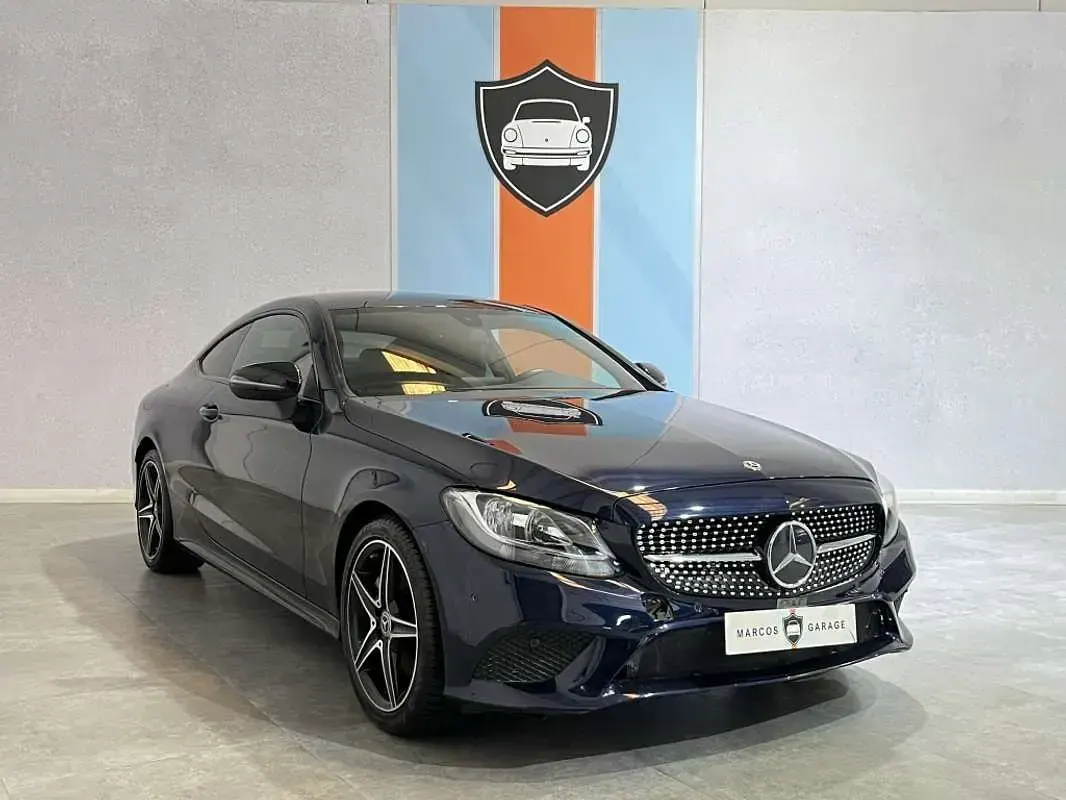 Usado Mercedes C200 184 CV (135 kW) 2017 Azul Coupe