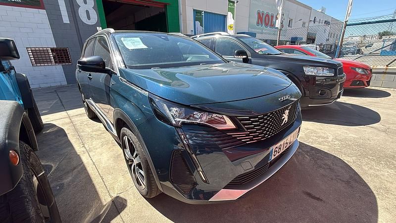 Usado Peugeot 5008 130 CV (95 kW) 2022 Azul Monovolumen