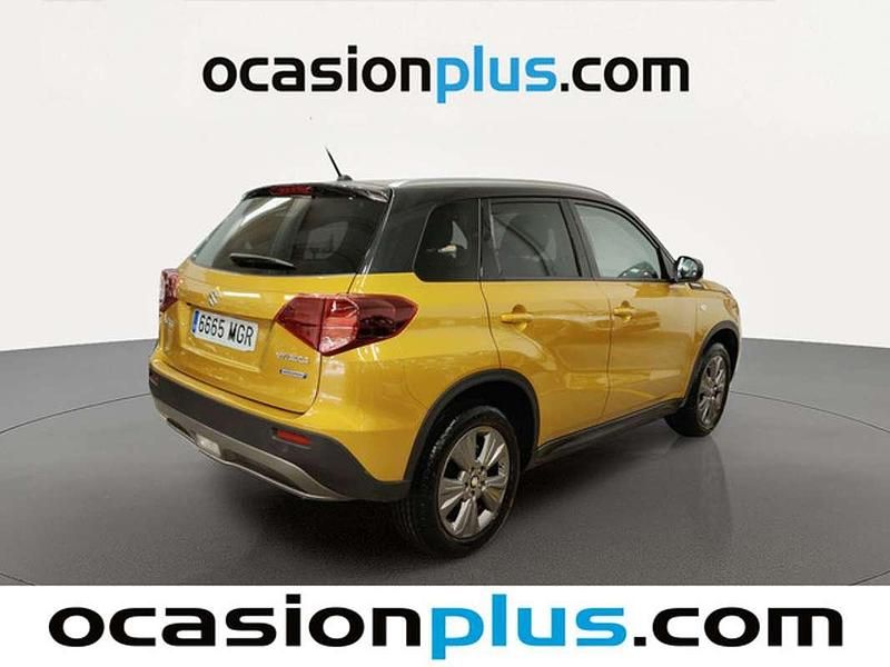 Usado Suzuki Vitara 129 CV (94 kW) 2023 Amarillo SUV