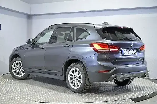 Usado BMW X1 150 CV (110 kW) 2022 Gris SUV