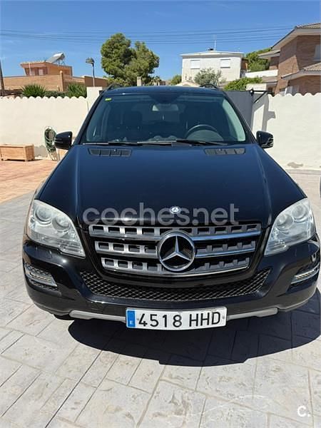 Negro Usado 2010 Mercedes ML350 SUV | 17.750 € (Caro) - Imagen 1/4
