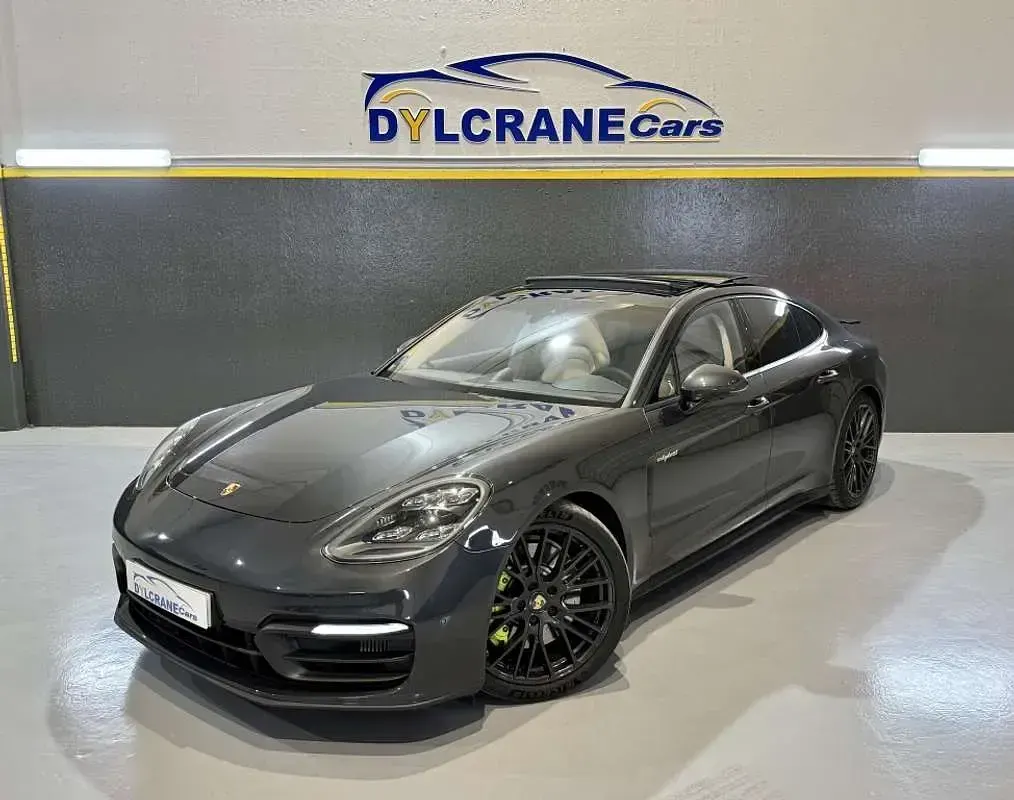 Usado Porsche Panamera 4 462 CV (339 kW) 2022 Gris Berlina