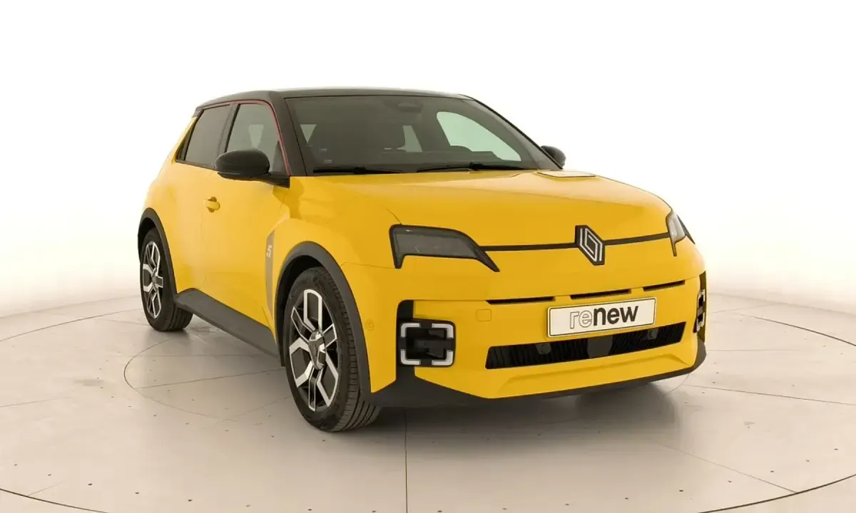 Usado Renault 5 E-Tech Techno 88 kW (120 CV) 2025 Amarillo Berlina