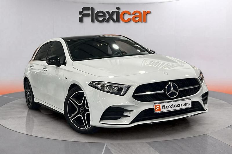 Blanco Usado 2022 Mercedes A180 Berlina | 24.790 € (Super precio) - Imagen 1/4