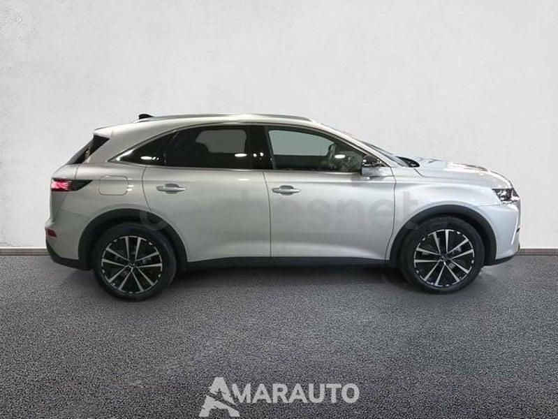 Usado DS Automobiles DS7 Crossback Opera 225 CV (165 kW) 2024 Gris / plata SUV