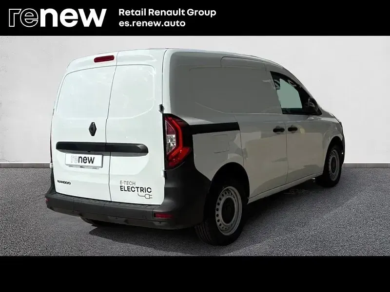 Usado Renault Kangoo 88 kW (120 CV) 2024 Blanco Monovolumen