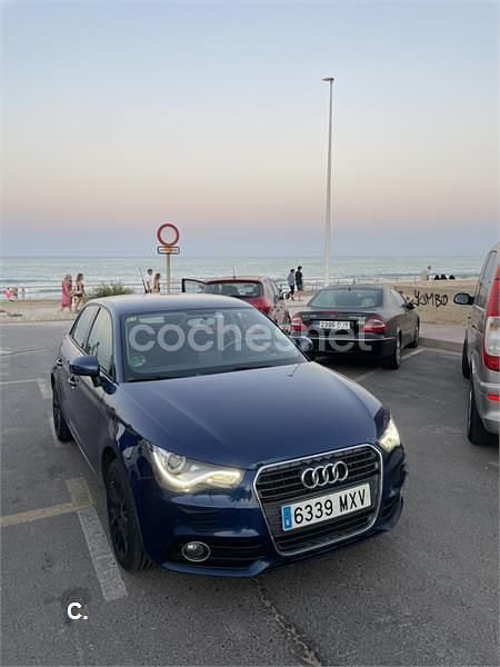 Azul Usado 2013 Audi A1 Sportback Ambition Utilitario | 9800 € (Precio justo) - Imagen 1/4