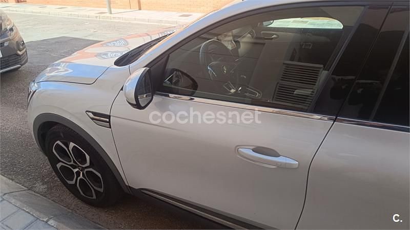Usado Renault Arkana Zen 140 CV (102 kW) 2022 Blanco SUV