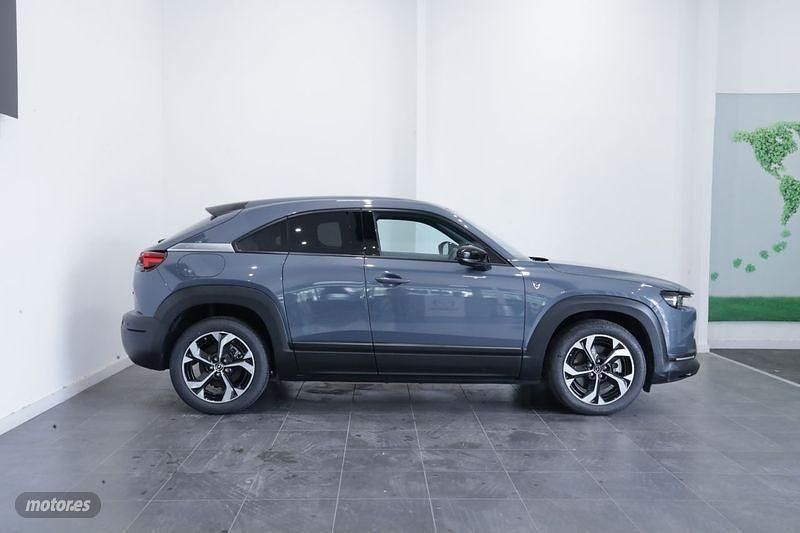 Usado Mazda MX30 Ad'Vantage 170 CV (125 kW) 2024 Gris SUV