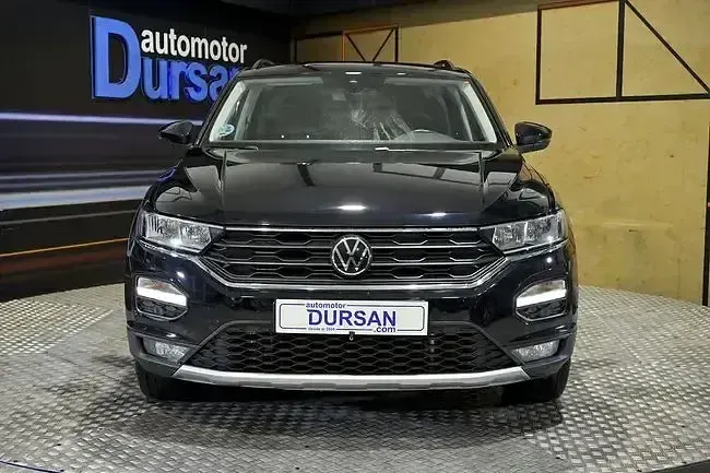Usado VW T-Roc Advance 116 CV (85 kW) 2021 Negro SUV