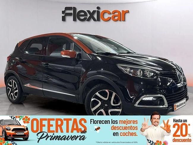 Usado Renault Captur Zen 120 CV (88 kW) 2015 Negro SUV