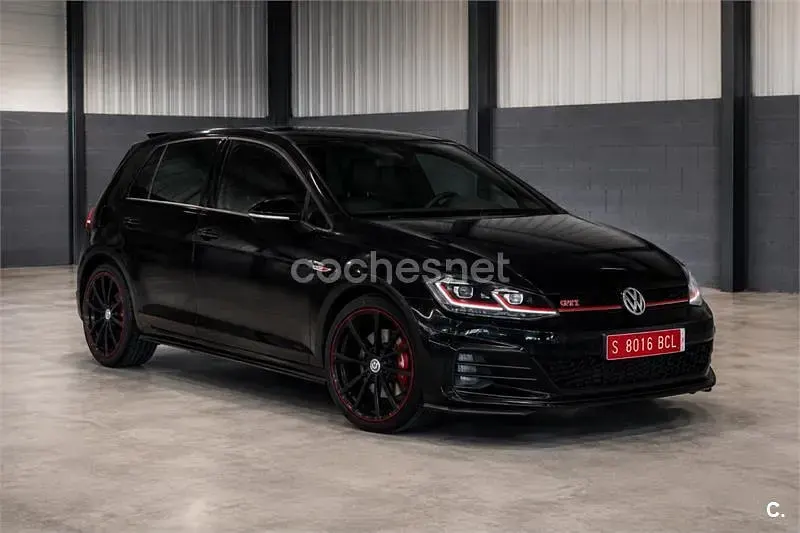 Usado VW Golf VII R 300 CV (220 kW) 2020 Negro Familiar