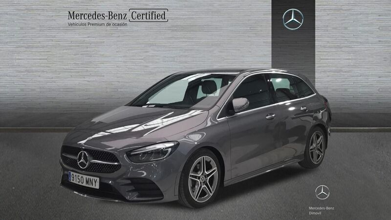 Gris montaña Usado 2024 Mercedes B180 AMG line Monovolumen | 35.400 € (Un poco caro) - Imagen 1/1