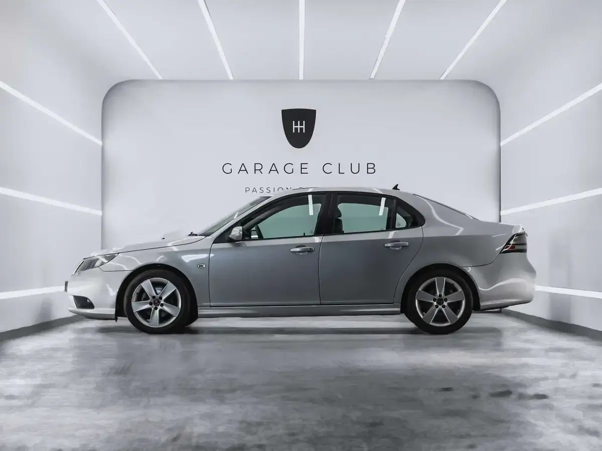 Usado Saab 9-3 Vector 180 CV (132 kW) 2008 Gris Berlina