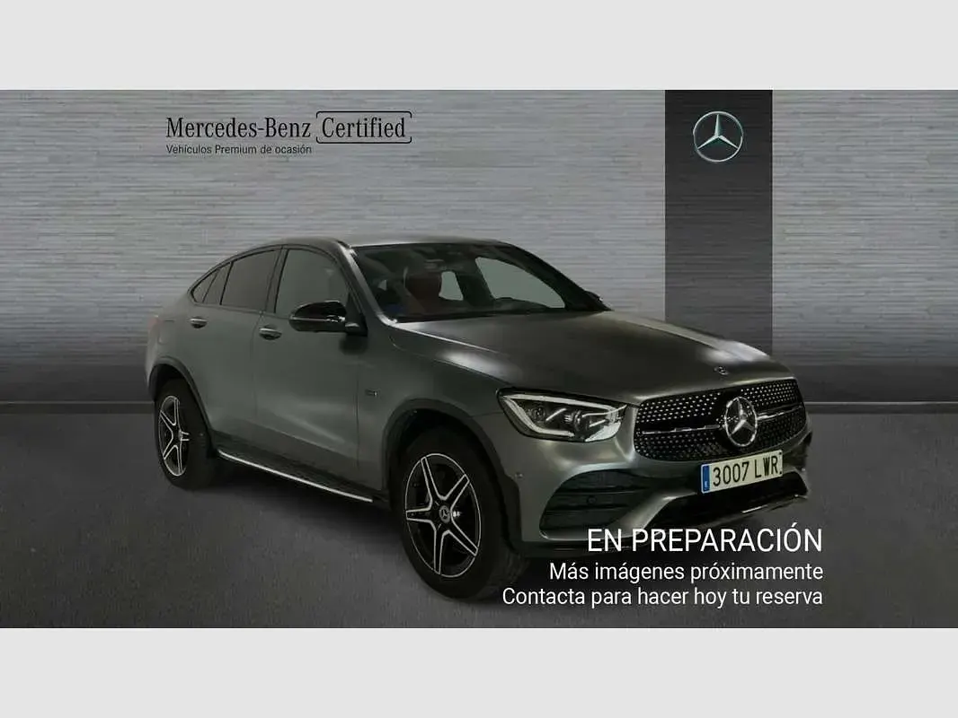 Usado Mercedes GLC300e 320 CV (235 kW) 2022 Gris SUV