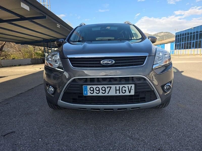 Usado Ford Kuga Titanium 140 CV (102 kW) 2011 Gris / plata SUV