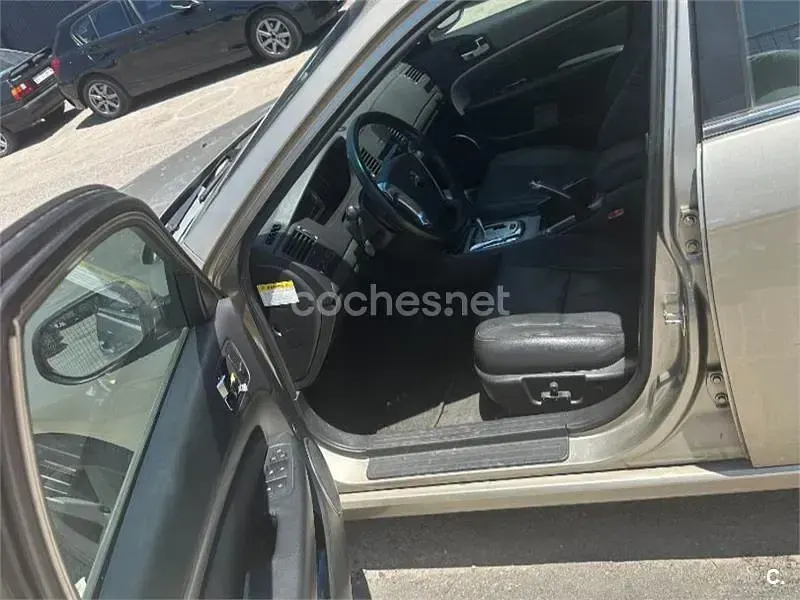 Usado Chevrolet Epica 156 CV (114 kW) 2008 Beige Berlina