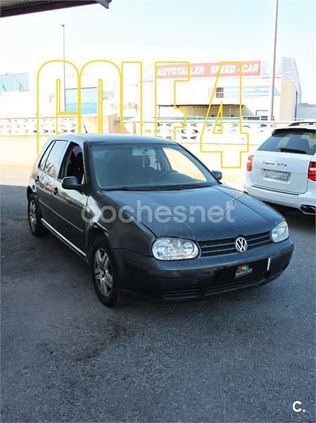 Gris / plata Usado 2002 VW Golf IV Conceptline Berlina | 700 € (Super precio) - Imagen 1/4