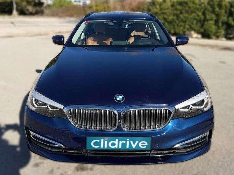 Usado BMW 530 258 CV (189 kW) 2017 Azul Familiar