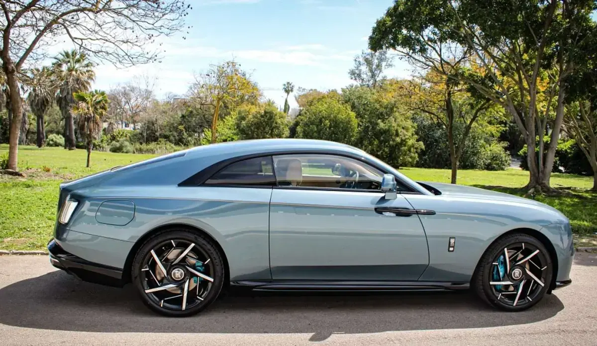 Nuevo Rolls Royce Spectre 484 kW (659 CV) 2026 Azul Coupe