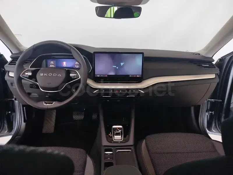 Usado Skoda Octavia Selection 150 CV (110 kW) 2025 Gris Familiar