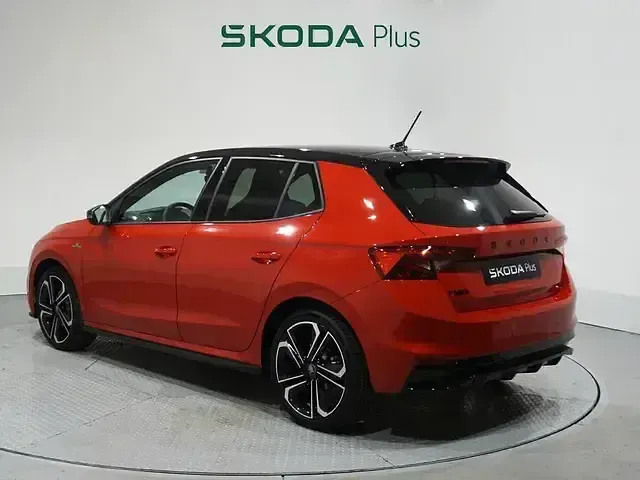 Novo Skoda Fabia Monte Carlo 115 HP (84 kW) 2025 Vermelho Sedan