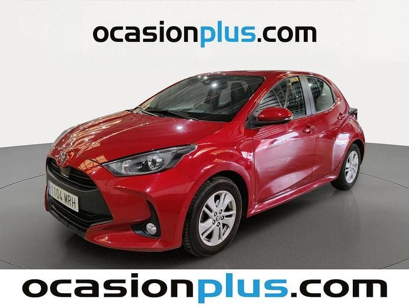 Rojo Usado 2024 Toyota Yaris Edition Utilitario | 15.319 € (Precio justo) - Imagen 1/4