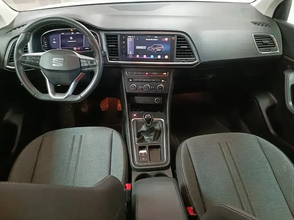 Usado Seat Ateca Style 150 CV (110 kW) 2022 Blanco SUV