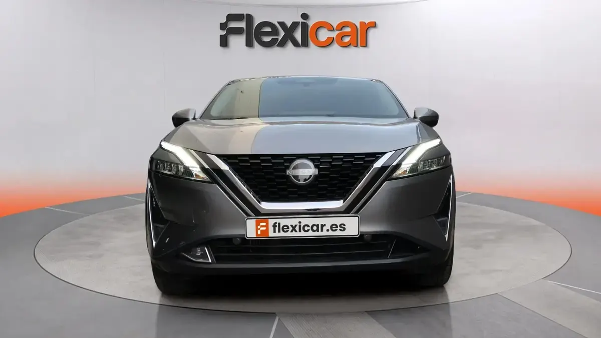 Usado Nissan Qashqai Acenta 158 CV (116 kW) 2023 Gris SUV