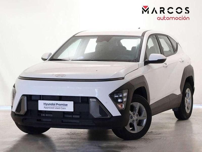 Blanco Usado 2025 Hyundai Kona SUV | 21.600 € (Buen precio) - Imagen 1/4