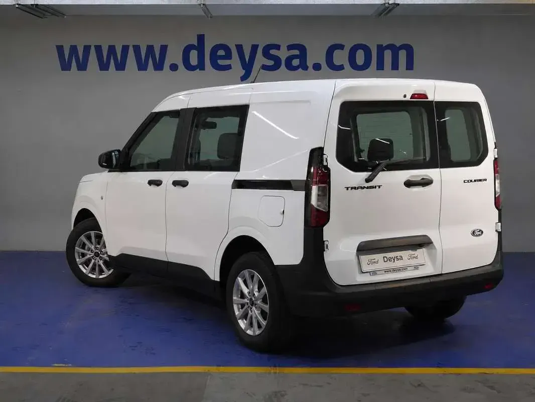 Nuevo Ford Transit Courier Trend 102 CV (75 kW) 2026 Blanco Van