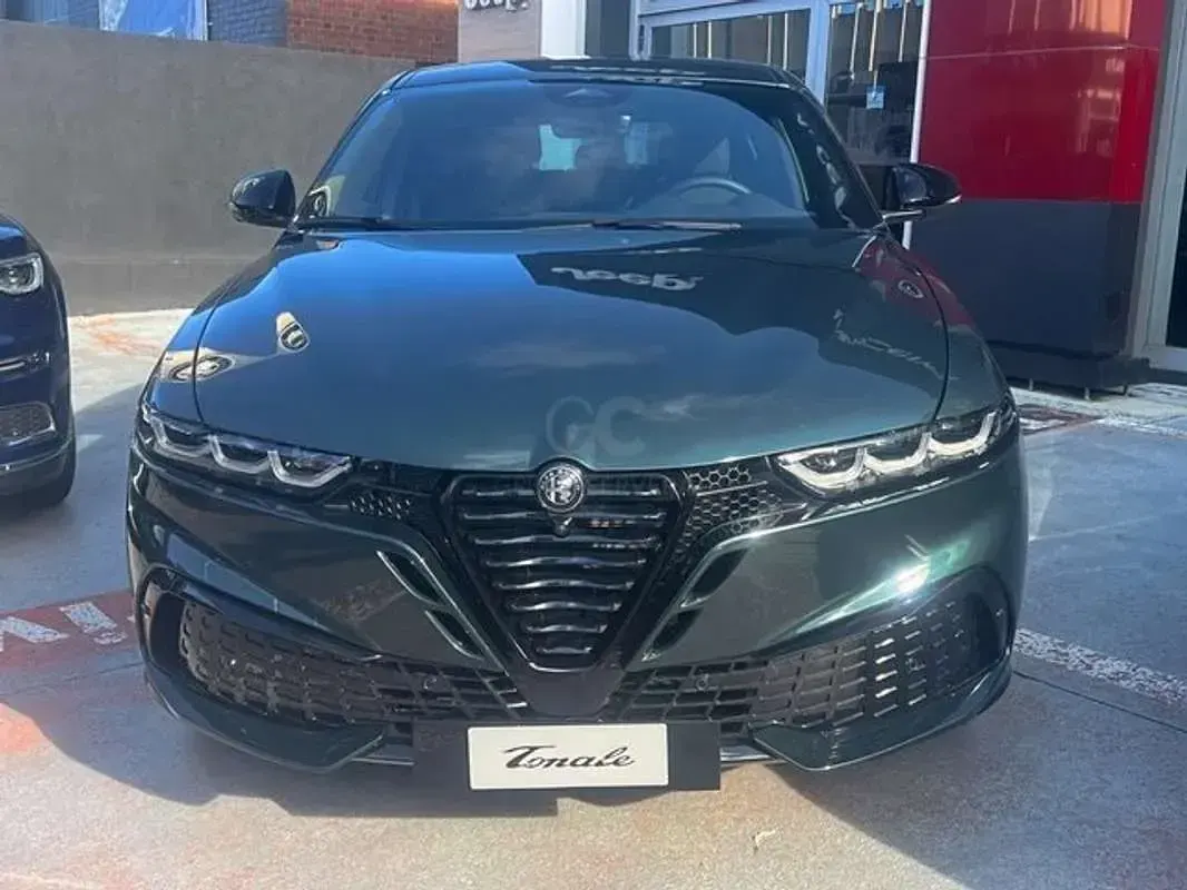 Nuevo Alfa Romeo Tonale Veloce 174 CV (127 kW) 2026 Verde SUV