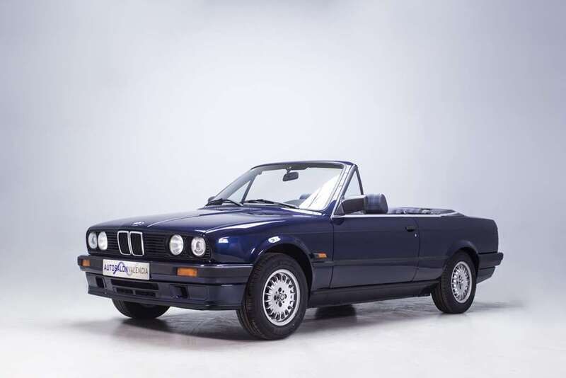 Azul Usado 1992 BMW 318 Cabriolet Sport Line Descapotable | 18.900 € - Imagen 1/4