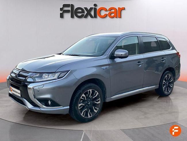 Usado Mitsubishi Outlander P-HEV 203 CV (149 kW) 2018 Gris