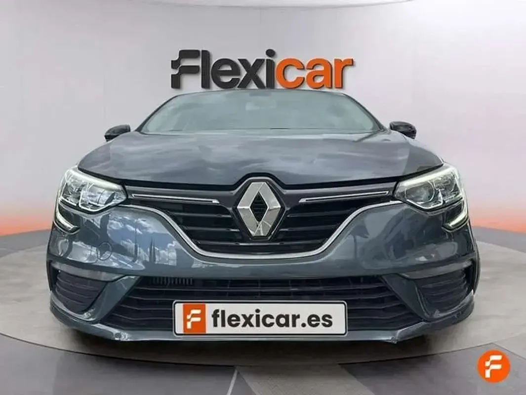 Usado Renault Mégane LIMITED 140 CV (102 kW) 2020 Gris Utilitario