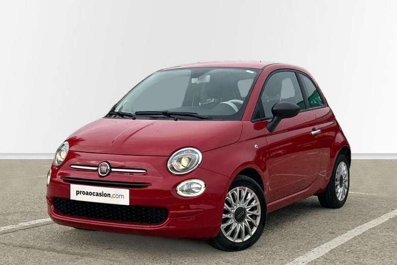 Usado Fiat 500 71 CV (52 kW) 2021 Rojo Utilitario