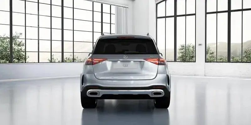 Usado Mercedes GLE350 333 CV (244 kW) 2025 Plata