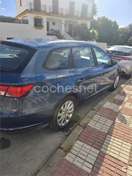 Käytetty Seat Leon ST Style 105 HP (77 kW) 2015 Sininen Farmari
